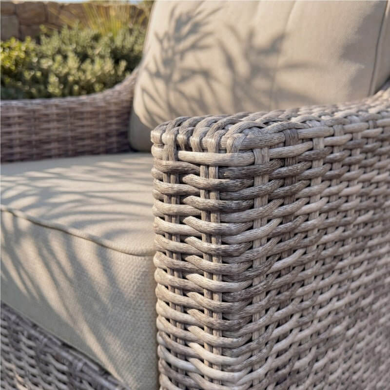 NEVE Outdoor Wicker 6 Piece Sofa Set With Coffee Table